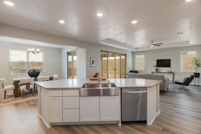 6921 Archer Road NE, Rio Rancho, NM 87144