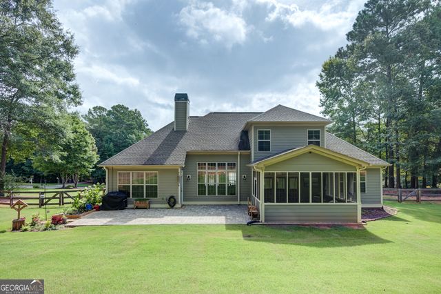 75 Drews Ridge Drive, Newnan, GA 30263