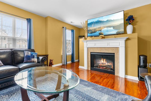 8840 Thornton Town Place, Raleigh, NC 27616