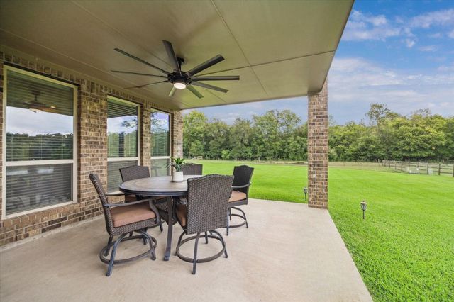3018 River Bend Drive, Rosenberg, TX 77471