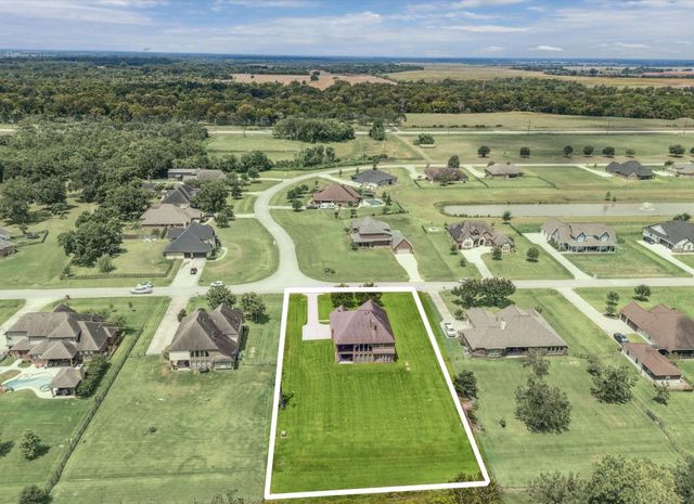 3018 River Bend Drive, Rosenberg, TX 77471