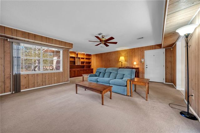 11804 Ormond Road, Moss Point, MS 39562