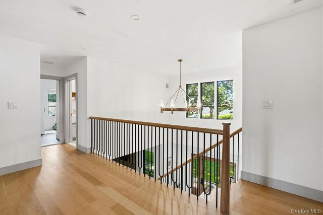55 Washington Avenue, Garden City, NY 11530