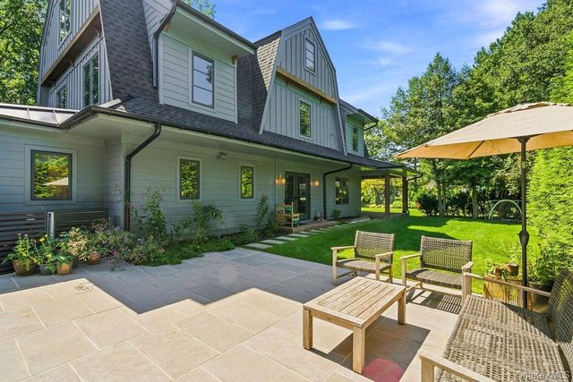 55 Washington Avenue, Garden City, NY 11530
