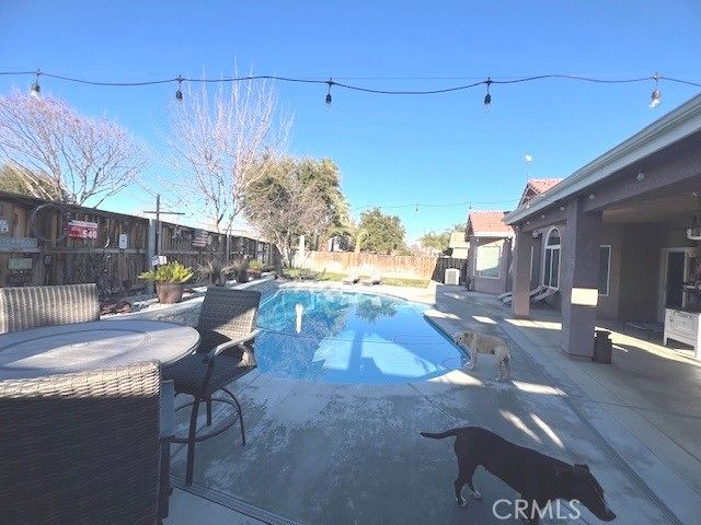 341 Buena Vista, Coalinga, CA 93210