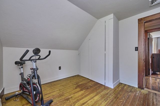 62 Chestnut St, Foxboro, MA 02035
