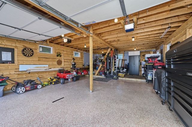 62 Chestnut St, Foxboro, MA 02035