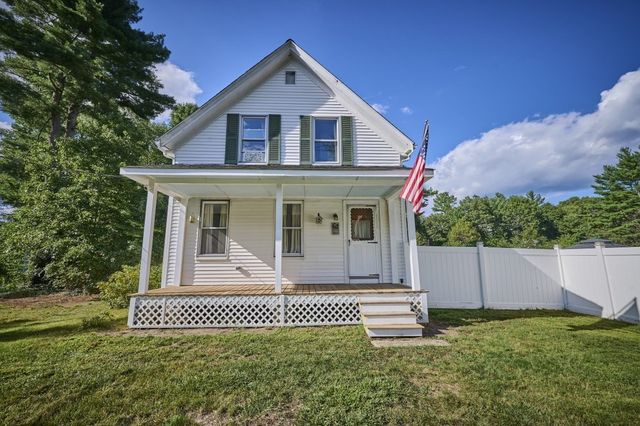 62 Chestnut St, Foxboro, MA 02035