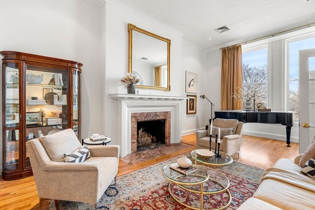 120 Beacon 3, Boston, MA 02116