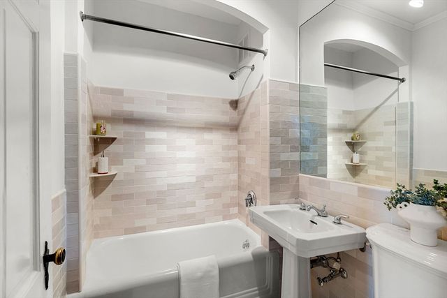 120 Beacon 3, Boston, MA 02116