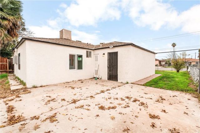 407 4th, Bakersfield, CA 93304