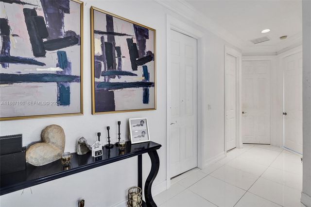 8824 Cobblestone Point Circle, Boynton Beach, FL 33472