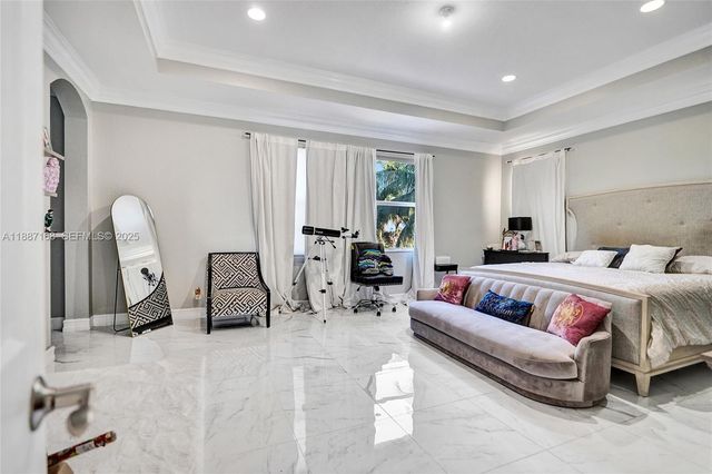 8824 Cobblestone Point Circle, Boynton Beach, FL 33472