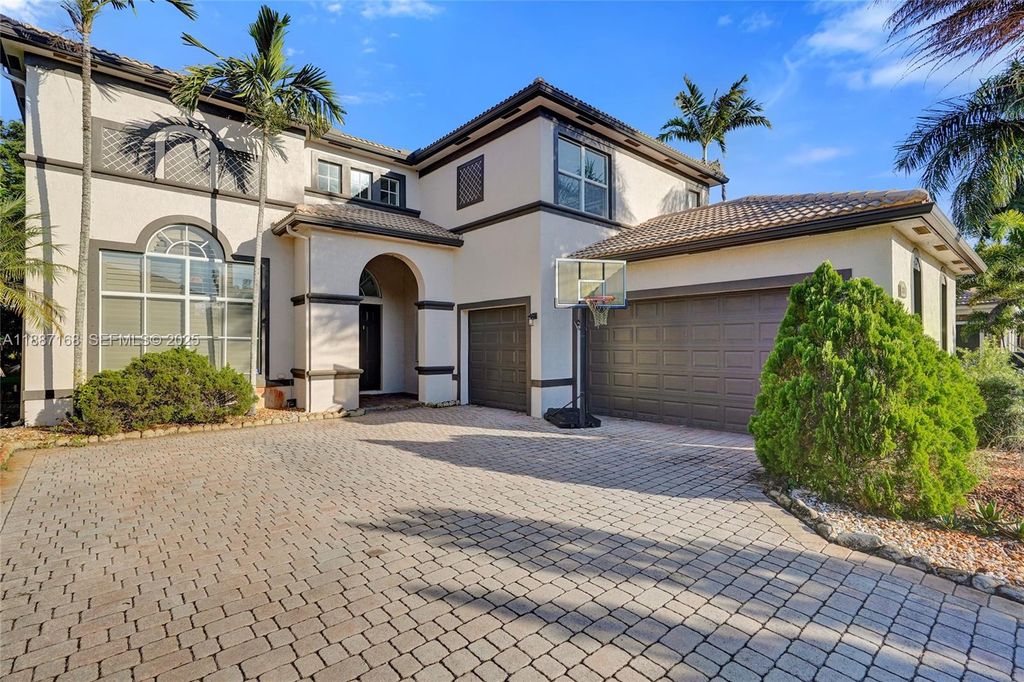 8824 Cobblestone Point Circle, Boynton Beach, FL 33472