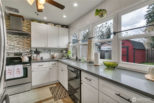 6905 Foster Street SW, Lakewood, WA 98499