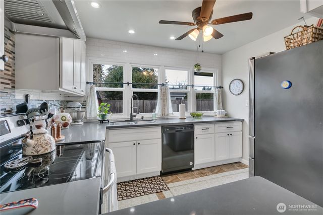 6905 Foster Street SW, Lakewood, WA 98499