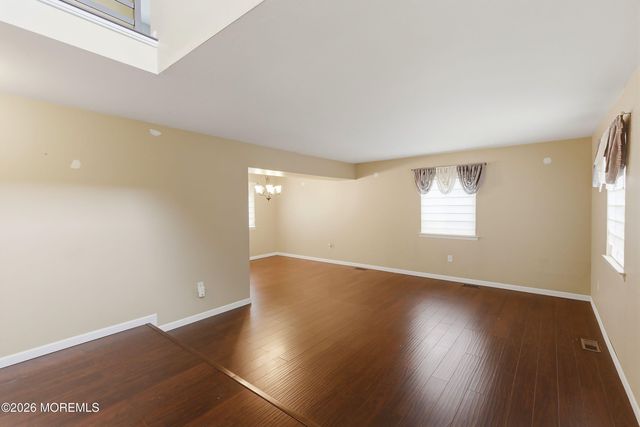 42 Fox Drive, Jackson, NJ 08527