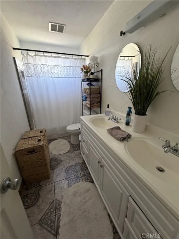 4527 Mcmillan, Lynwood, CA 90262