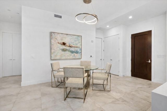 33 S PALM AVENUE 902, Sarasota, FL 34236