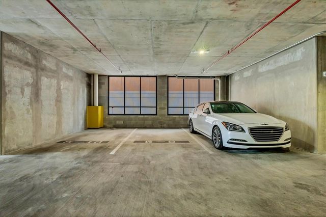 33 S PALM AVENUE 902, Sarasota, FL 34236
