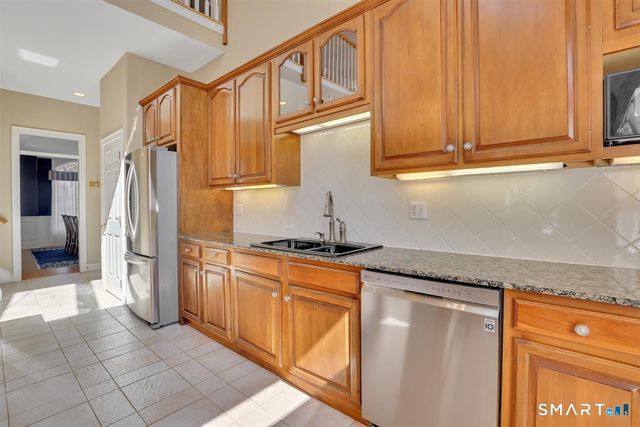 80 Aspen Drive, Glastonbury, CT 06073