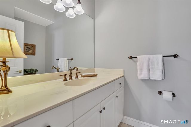 80 Aspen Drive, Glastonbury, CT 06073