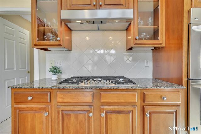 80 Aspen Drive, Glastonbury, CT 06073