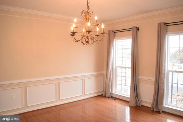 203 LYNNEHAVEN DR, Winchester, VA 22602