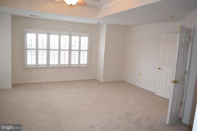 203 LYNNEHAVEN DR, Winchester, VA 22602