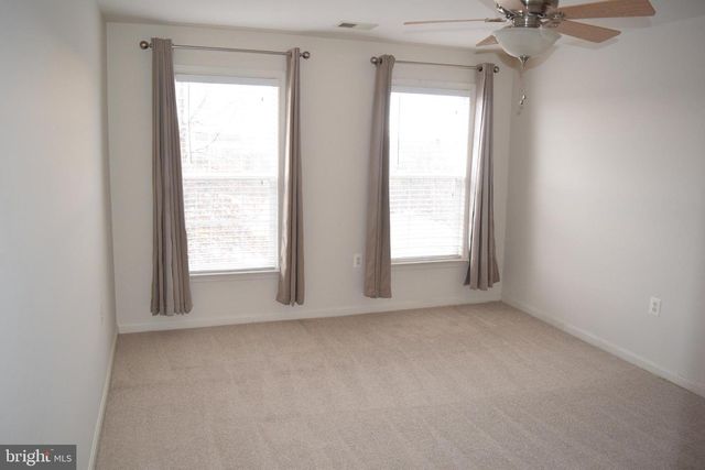 203 LYNNEHAVEN DR, Winchester, VA 22602