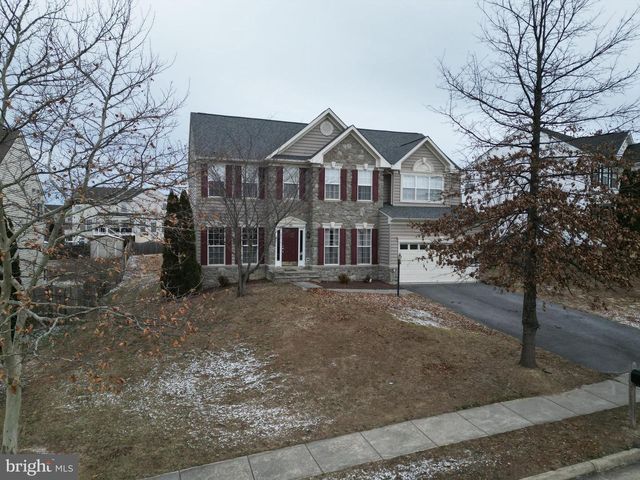 203 LYNNEHAVEN DR, Winchester, VA 22602