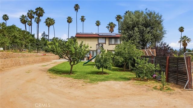 9218 Victoria Avenue, Riverside, CA 92503