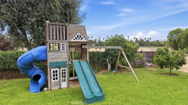 9218 Victoria Avenue, Riverside, CA 92503