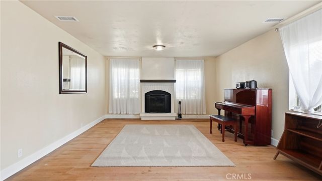 9218 Victoria Avenue, Riverside, CA 92503