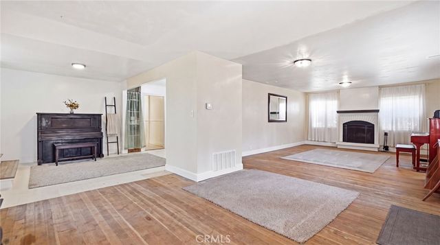 9218 Victoria Avenue, Riverside, CA 92503