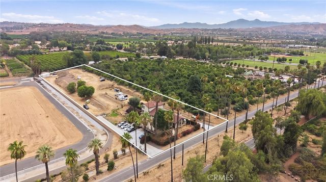 9218 Victoria Avenue, Riverside, CA 92503
