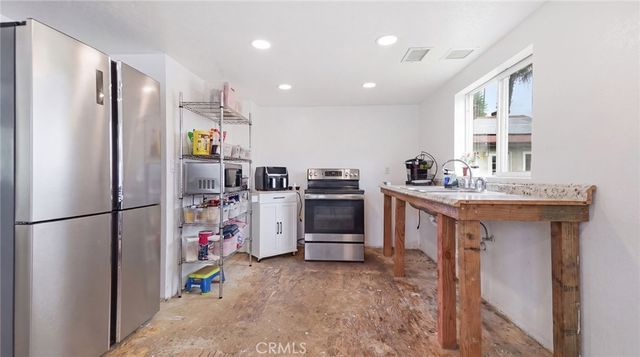 9218 Victoria Avenue, Riverside, CA 92503