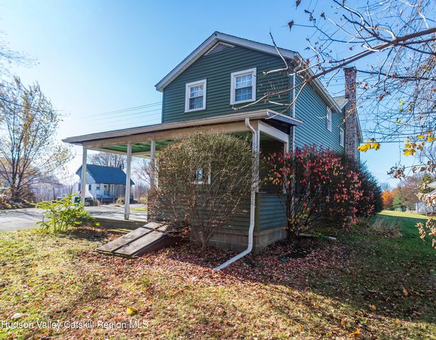 147 Broadway, Esopus, NY 12429