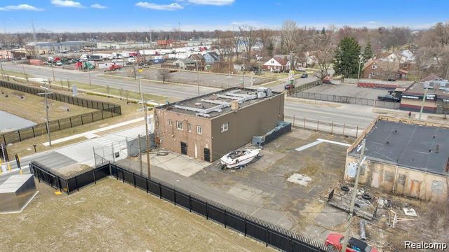 14400 PLYMOUTH Road, Detroit, MI 48227