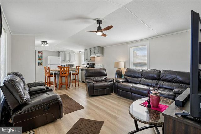 467 LONG BRANCH RD, Seaford, DE 19973