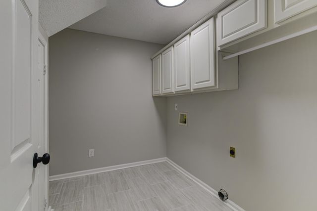 8952 VORLICH CV, Memphis, TN 38016