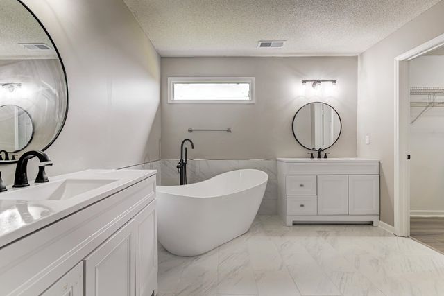 8952 VORLICH CV, Memphis, TN 38016