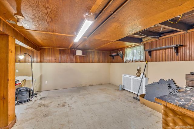 245 N N 7th Street, Lindenhurst, NY 11757