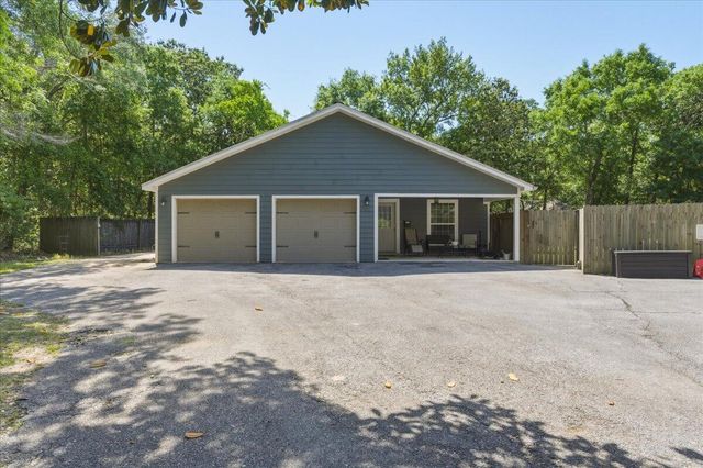 6765 Paso De Cortez, Navarre, FL 32566
