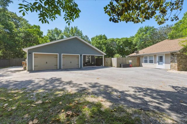6765 Paso De Cortez, Navarre, FL 32566