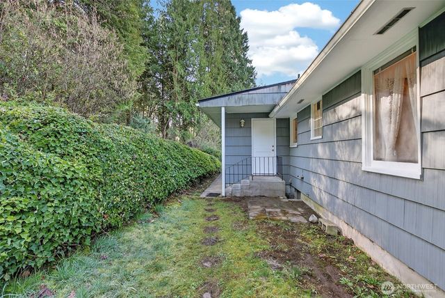 312 SE 2nd Street, Winlock, WA 98596