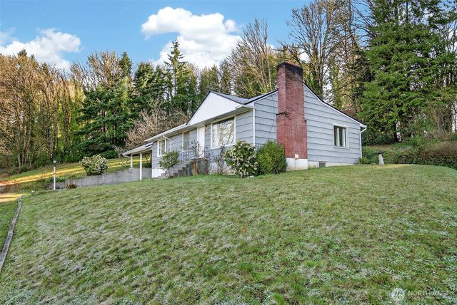 312 SE 2nd Street, Winlock, WA 98596