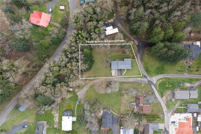 312 SE 2nd Street, Winlock, WA 98596