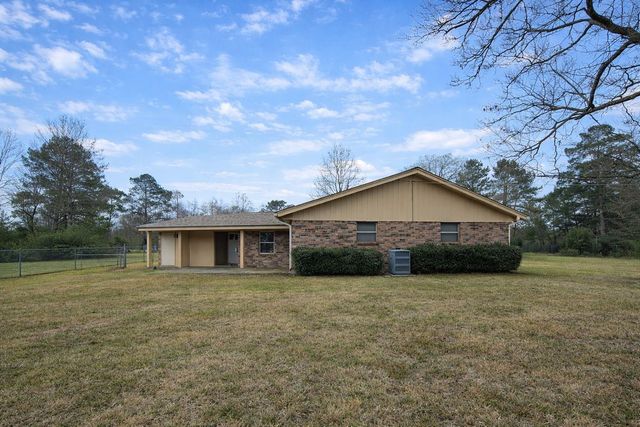 410 Fm 3313, Crockett, TX 75835