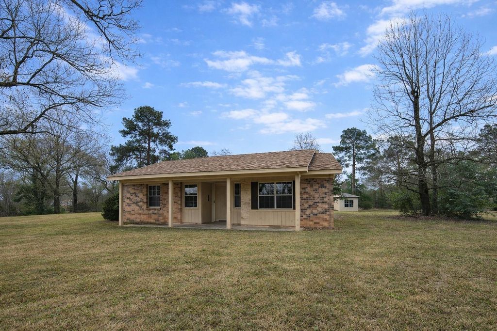 410 Fm 3313, Crockett, TX 75835